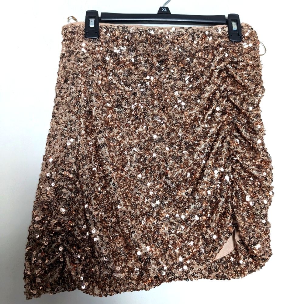 Strut & bolt mini skirt rose gold sequin ruched sz L holiday bday NYE